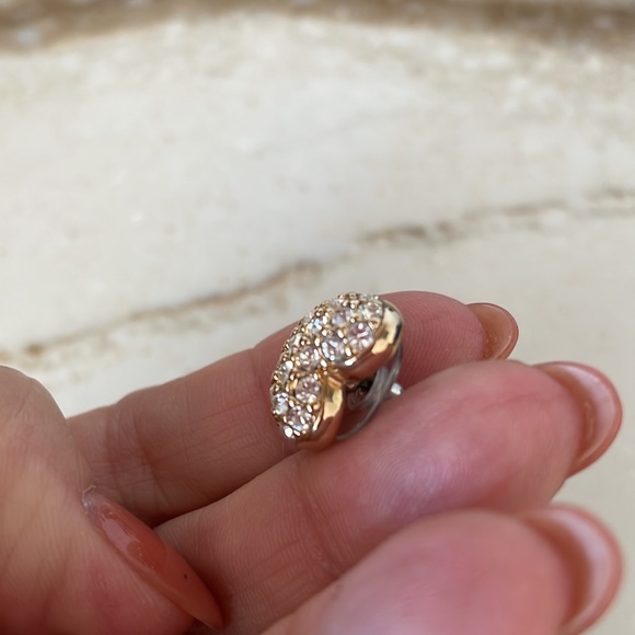 Swarovski Pave Crystal Heart Earrings Pierced - Picture 7 of 9